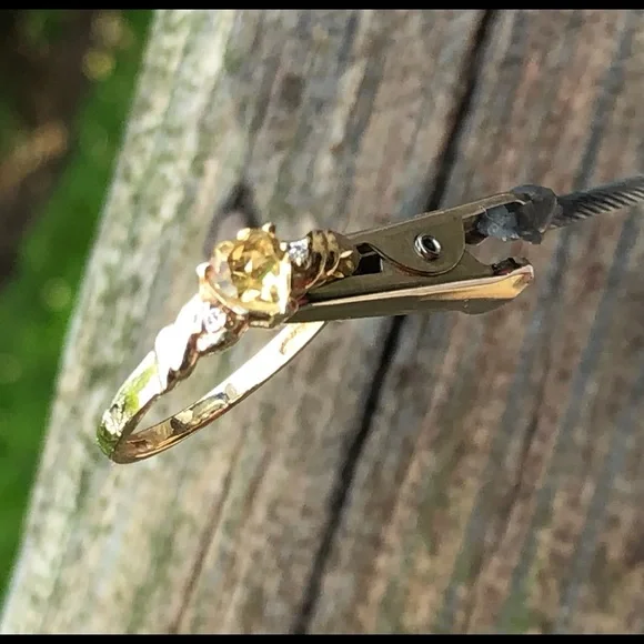 10kt yellow gold citrine ring with white accents - Picture 11 of 14